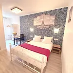 Aviatic Hotel