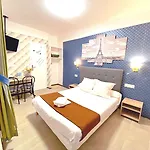 Hotel Aviatic 2*