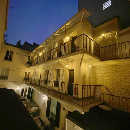 Aviatic Hotel